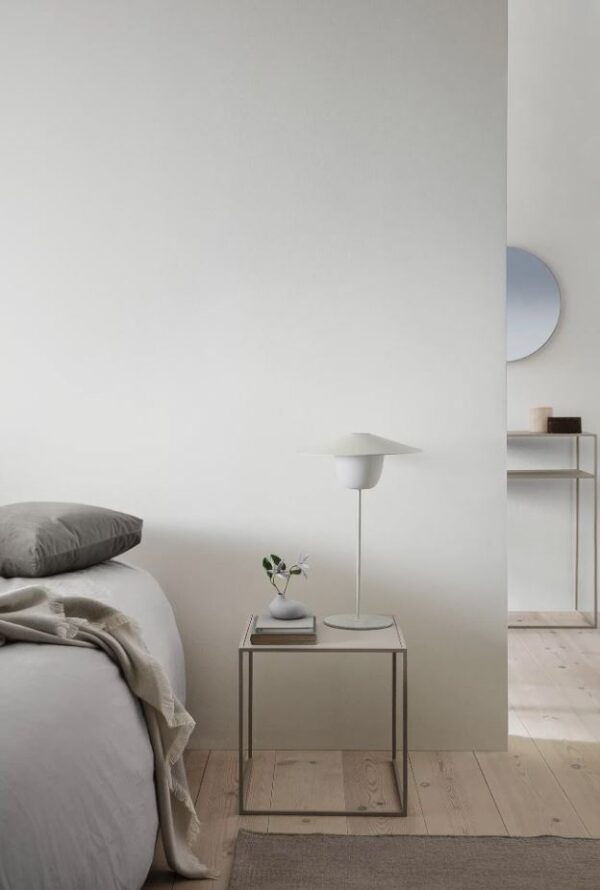 ANI LAMP Mobil LED Table Lamp -Small - Image 6