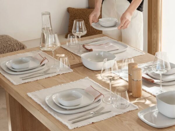 BELO Wine Glasses - Set of 2 - Image 2